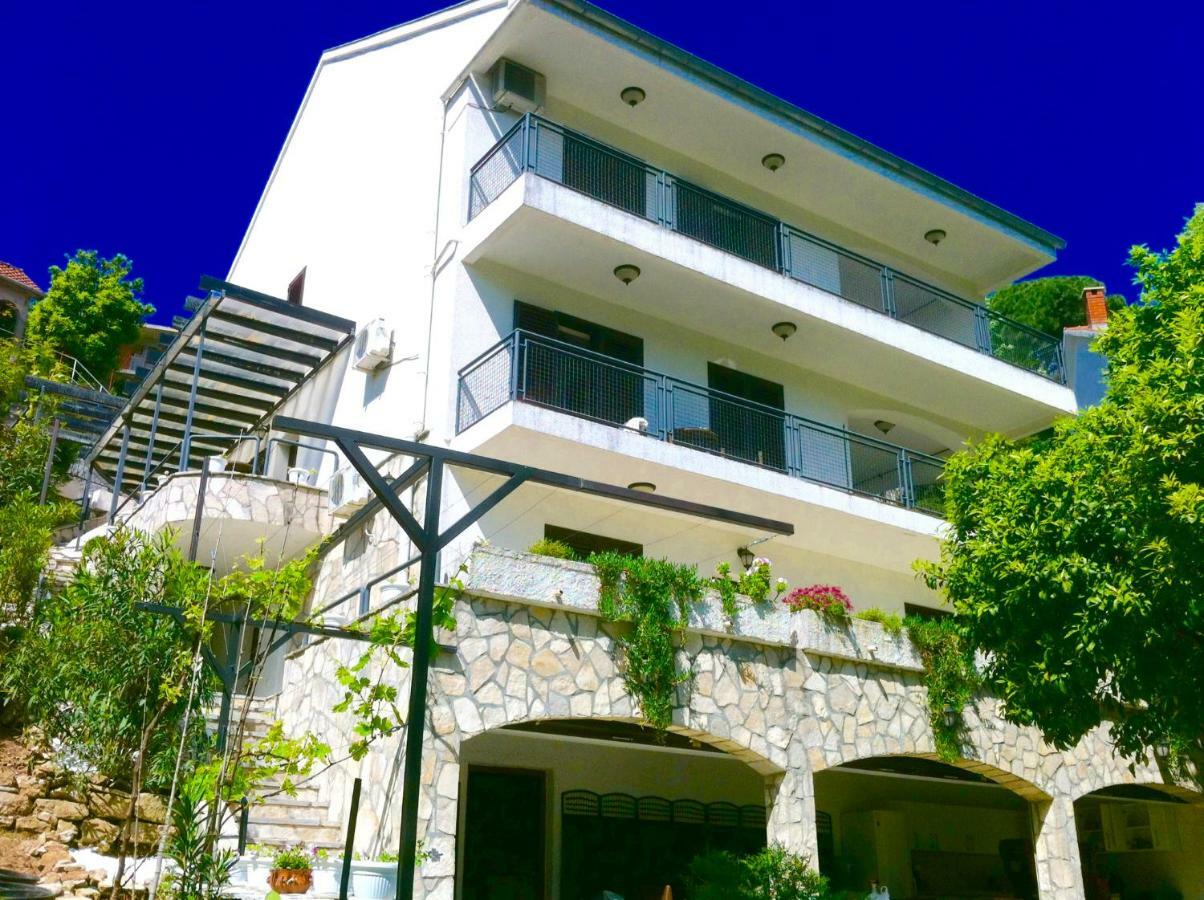 Villa Monte Boutique Apartments In Herceg Novi Exteriér fotografie